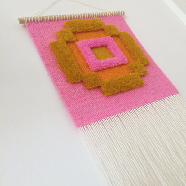 MAZE: pink & yellow