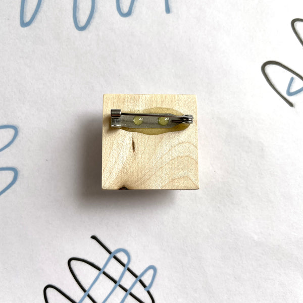 Brooch: FRECKLE