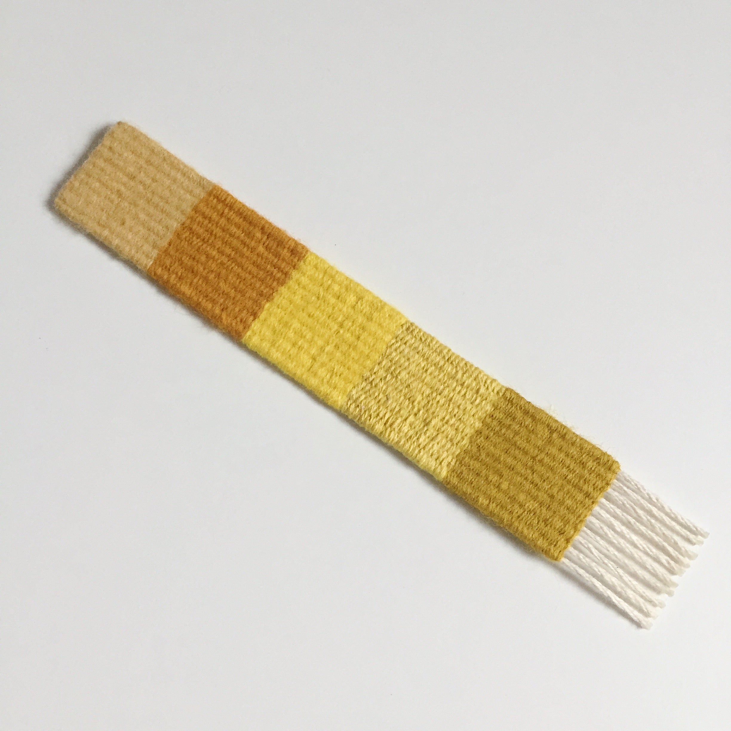 Bookmark: MELLOW YELLOW