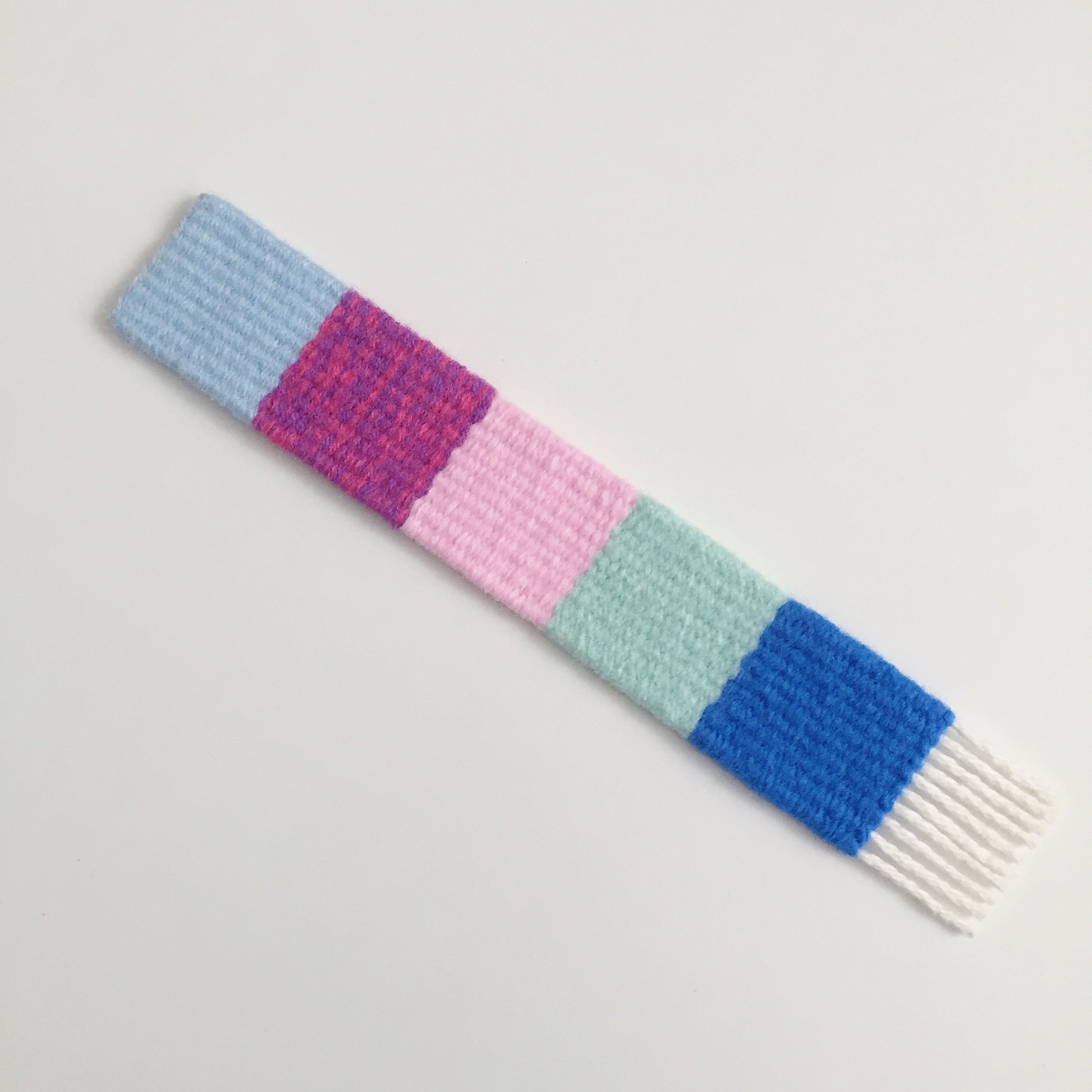 Bookmark: FORGET-ME-NOT